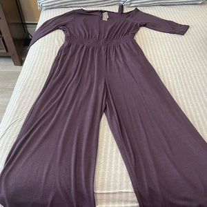 NWT purple off the shoulder strap wide pant romper w pockets size 18/20!